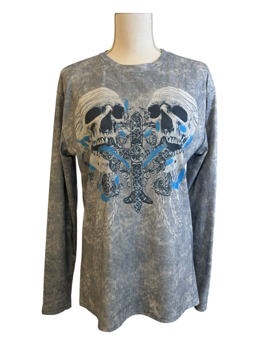 Women’s Double Skull & Cross Grunge Gothic Print Long Sleeve Tee Size Medium